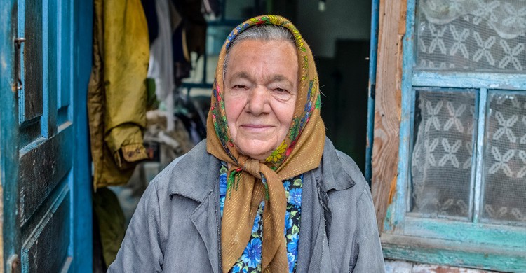 anciana viviendo en Chernóbil (Istock)