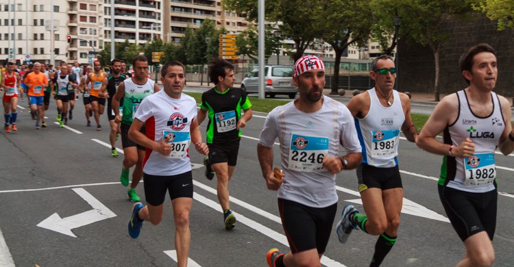 Maratón en Pamplona (iStock)