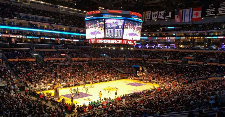 Staples Center, en Los Ángeles (aviewfrommyseat.com)
