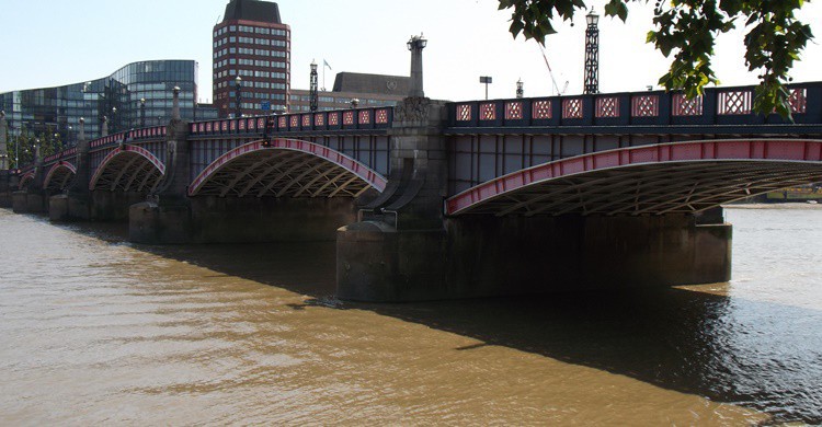 Puente de Lambeth. Oatsy40 (Flickr)