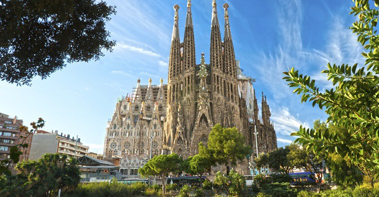 Sagrada Familia de Barcelona. Luciano Mortula (iStock)