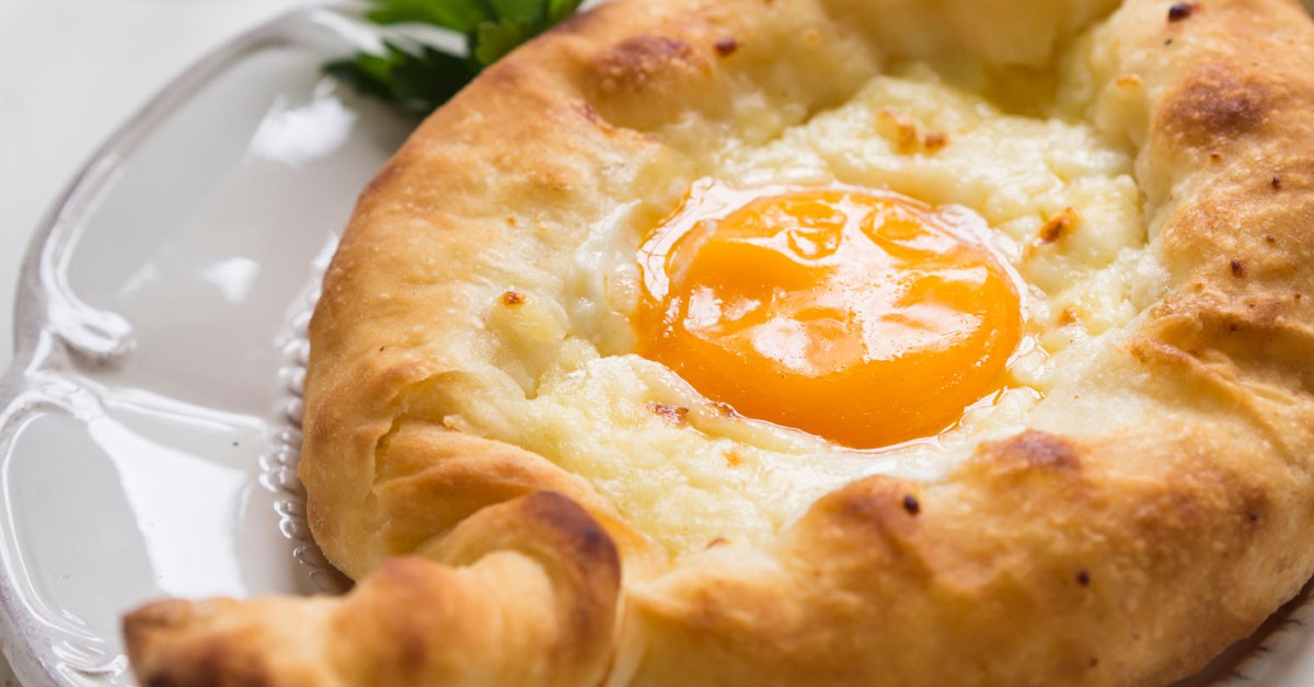 Khachapuri (iStock)