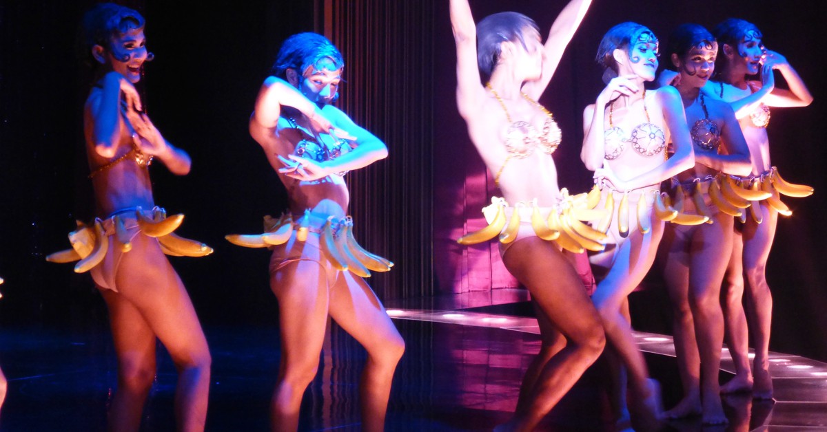 Show de ladyboys. Fuente: www.viewfromthecastel.com