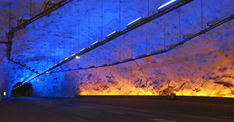 Túnel de Lærdal. Jørn Eriksson (Flickr)