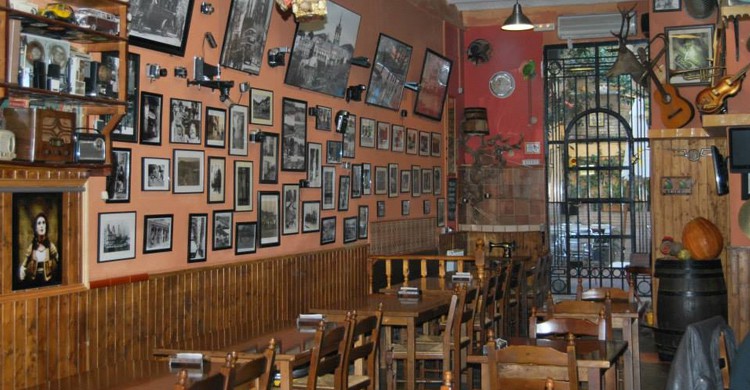Sala de toda la vida. Bar Bodega Pàdua (Facebook)