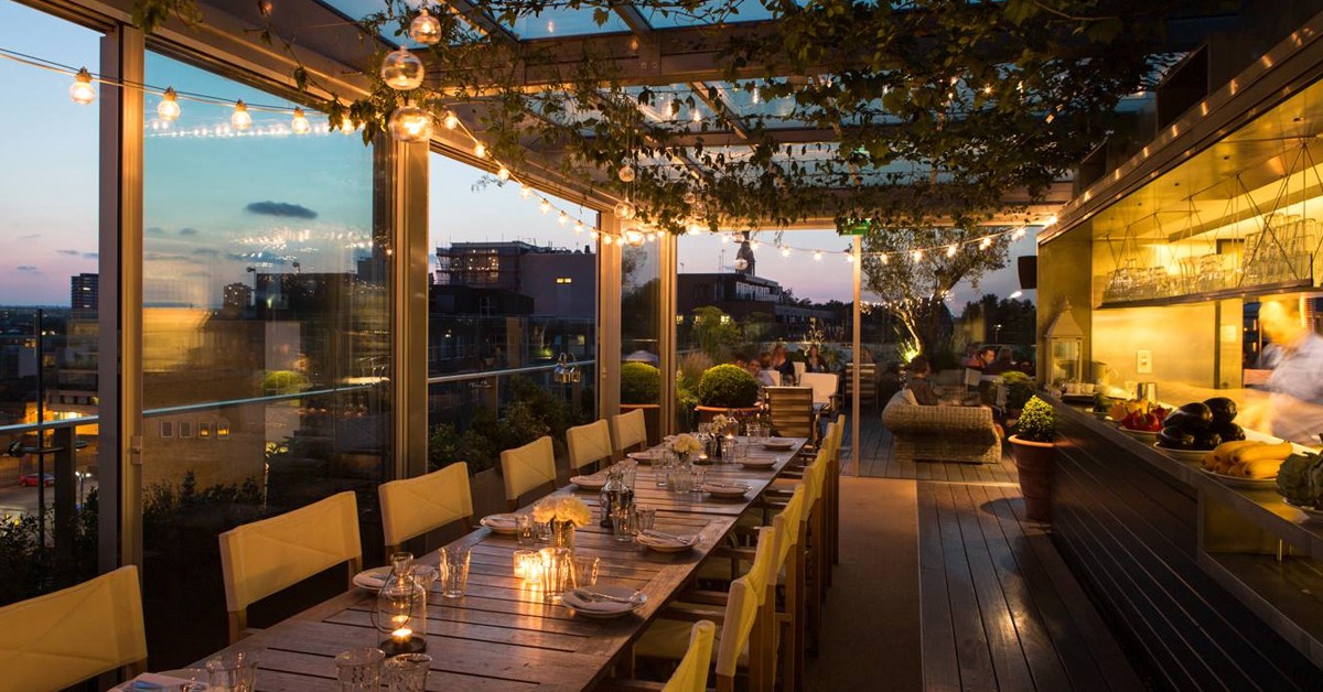 Terraza del Boundary por la noche. Boundary Restaurant (Facebook)