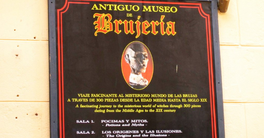Museum of Witchcraft. a rancid amoeba (Foter)