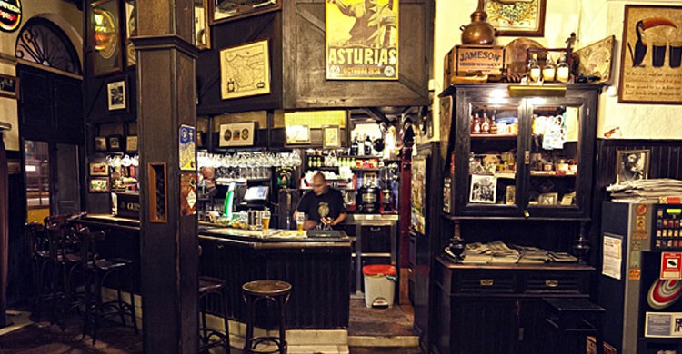 Cervecería Ca Beleño, Oviedo (Fuente: viajesrockyfotos.com)