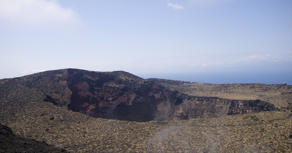 Izu Ōshima. Tsuyoshi_Kaneko (iStock)
