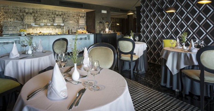Palladium Hotel Don Carlos, en Santa Eulalia (palladiumhotelgroup.com)