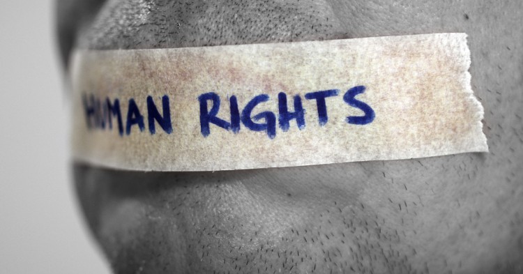 Vulneración de derechos humanos (iStock)
