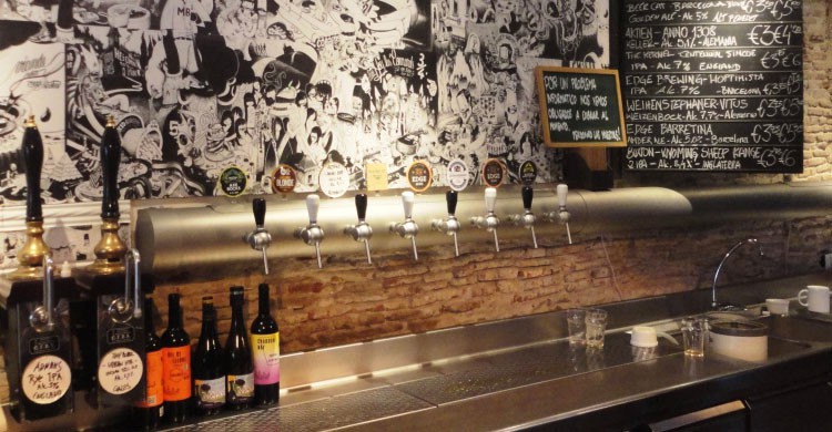 Cervecería Ale&Hop, Bercelona (Fuente: boabeerblog.com)