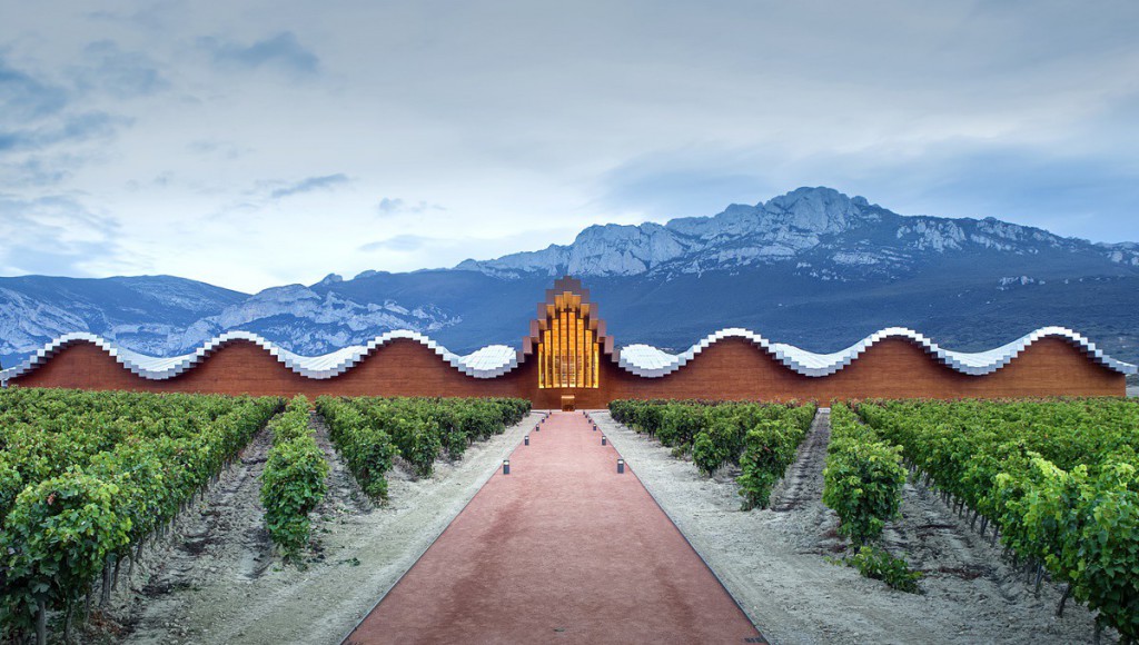 Sigue leyendo Las bodegas más bonitas de España