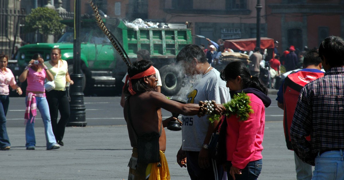 Curaciones a base de diferentes hierbas (Flickr)