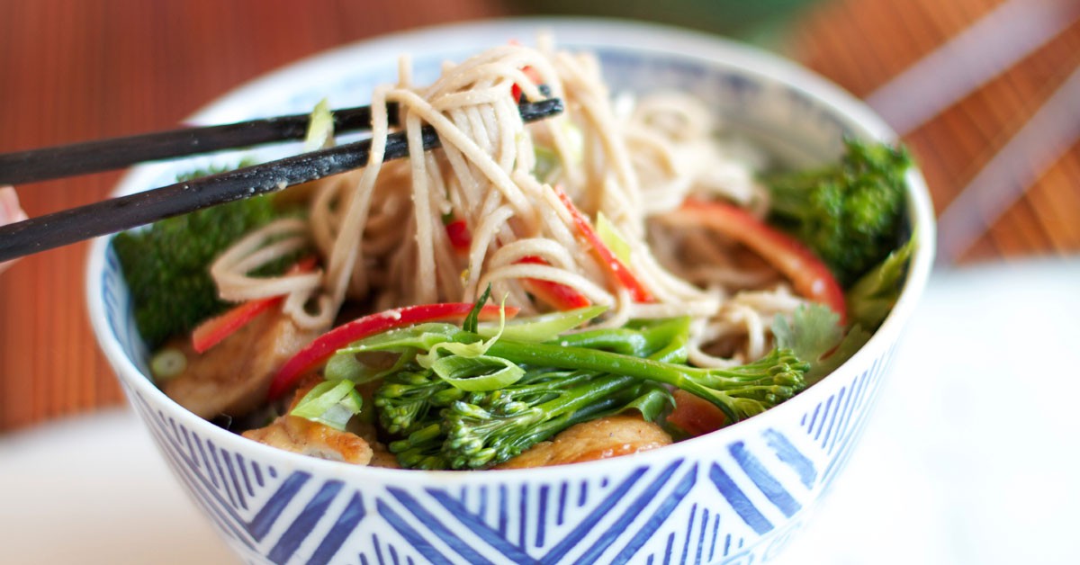 Ensalada de fideos de soba (Istock)