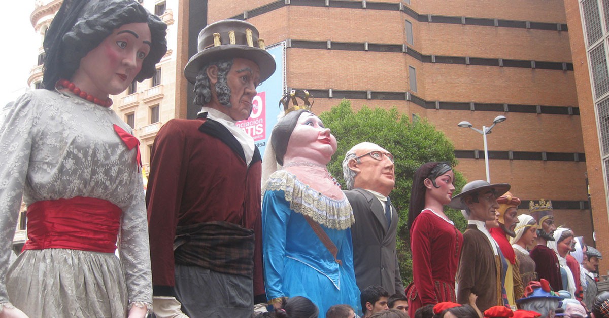 Gigantes y cabezudos en Madrid