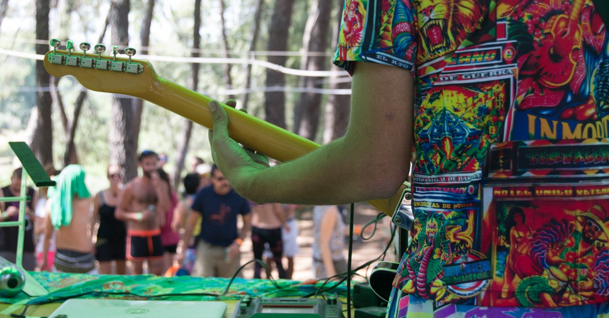 Tropical Camp (tropicalcamp.es)