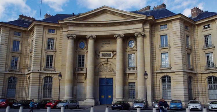 Universidad de Paris, Francia (Flickr)