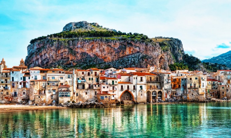 Vuelo + 7 Noches en Sicilia desde 238€