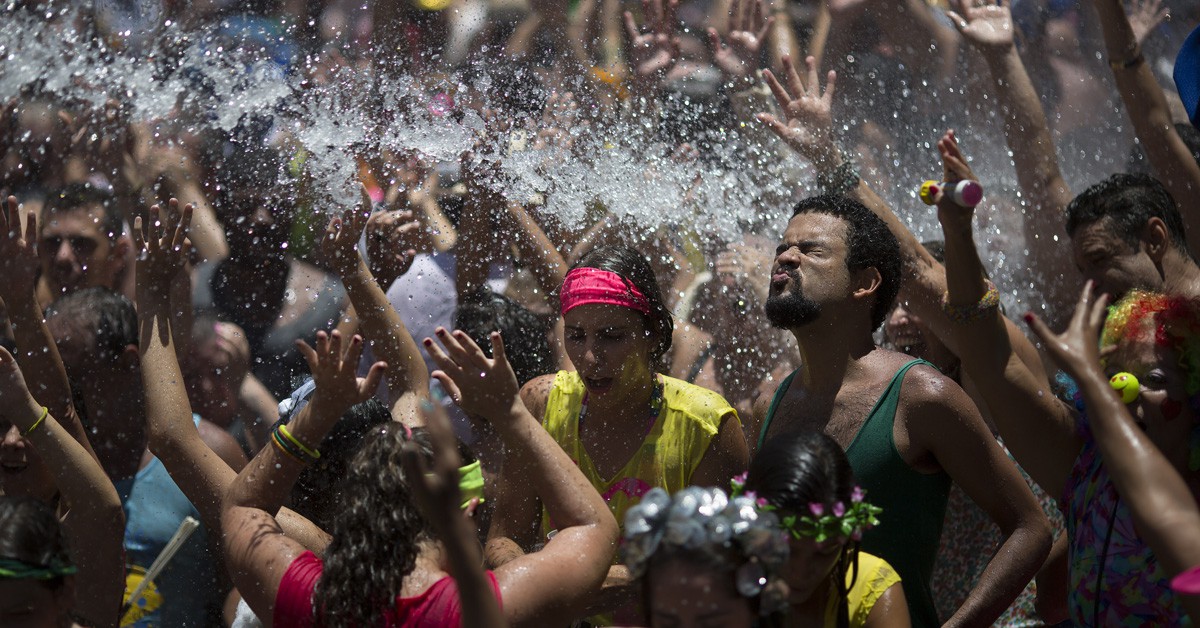 Fiesta del agua (G3online)