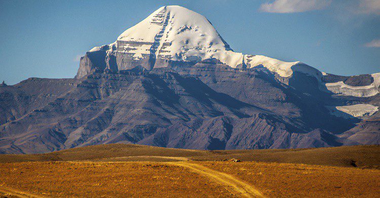 Monte Kailash. MuYeeTing (iStock)