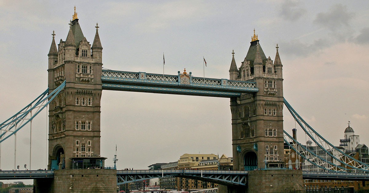 Tower Bridge, Londres (Tony Evans, Flickr)
