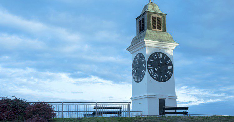 Torre del reloj de Novi Sad. Bojan Bokic (iStock)