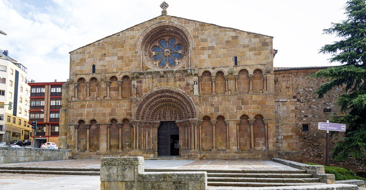 8. Iglesia de Santo Domingo.