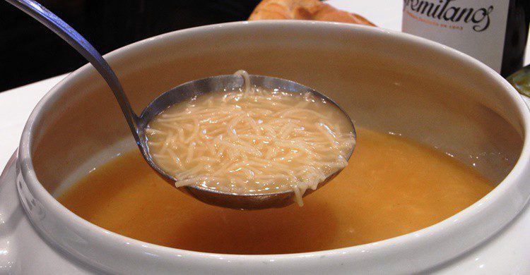 Sopa de cocido. Javier Lastras (Flickr)