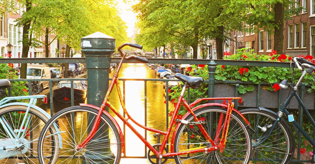 Viaje a Ámsterdam desde 179€