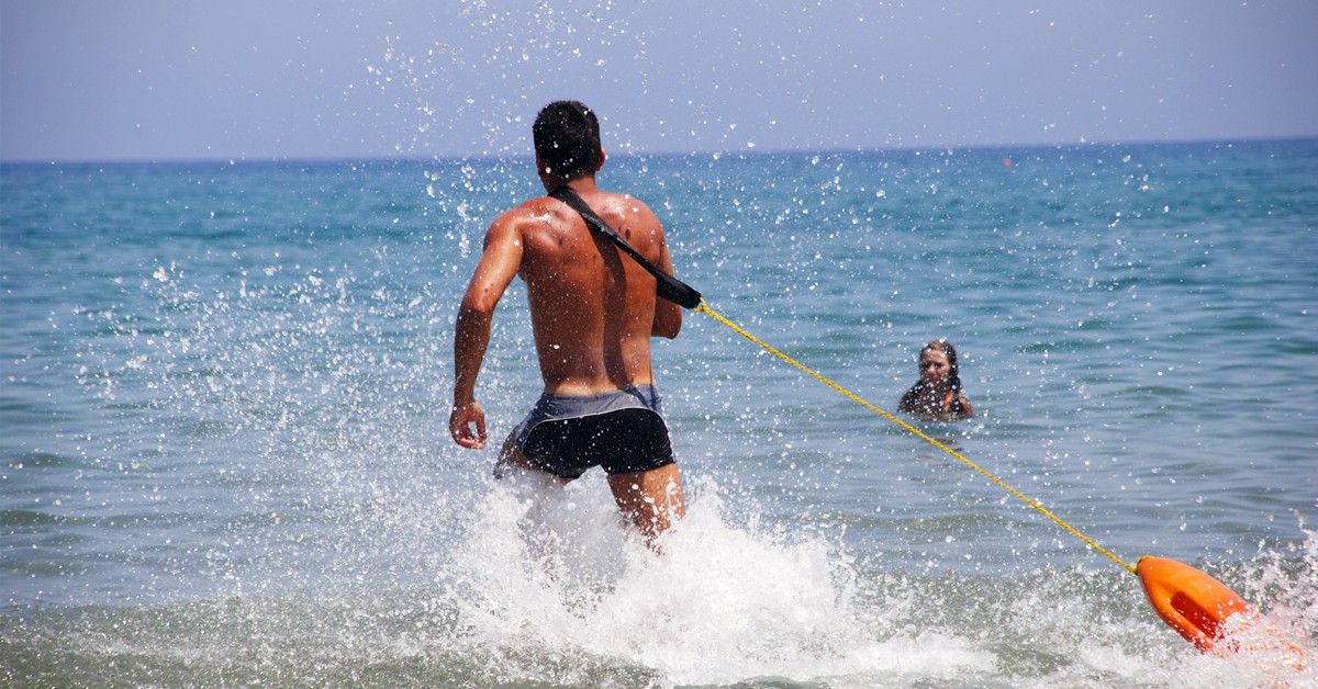 Vigilante. SamosBeach (Foter)