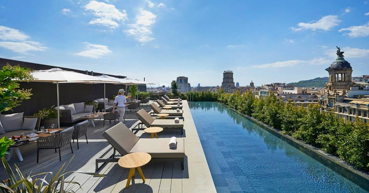 La piscina de día. Mandarin Oriental Barcelona