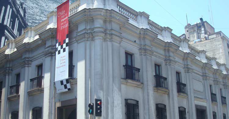 Museo de Arte Precolombino (wikimedia.org)