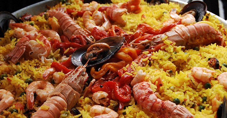 Paella. DORIVAL ELZE (Foter)