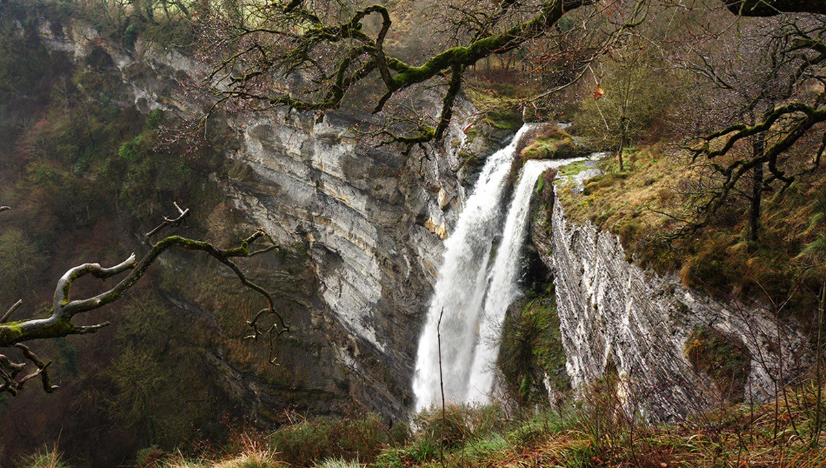 Salto del Nervión. EGIZU Getxo Euskaldun Elkartea (Flickr)