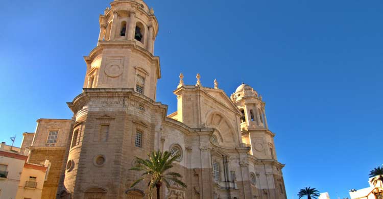 Catedral de Cádiz (wikimedia.org)