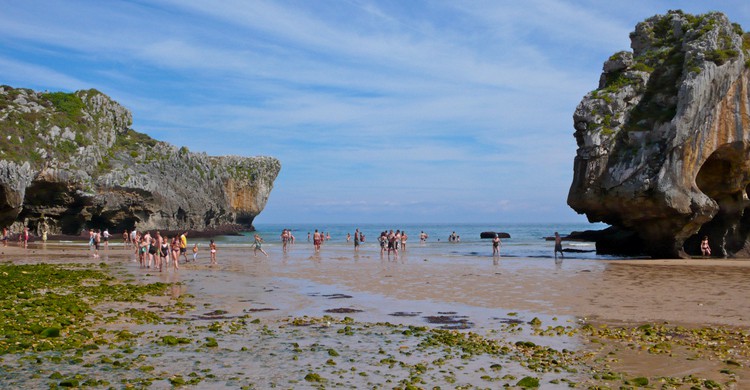 Cuevas del Mar. AiresAlmeida (Foter)