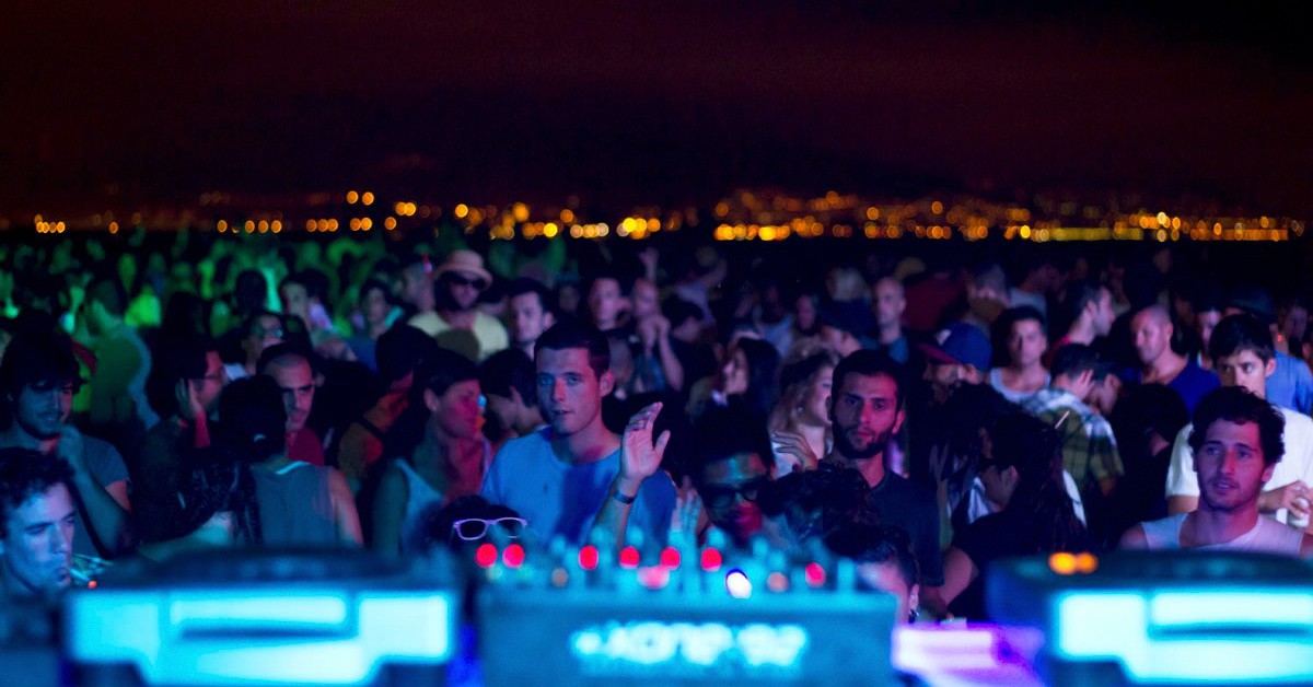 Vista de una fiesta. (Mac Arena Mar, Facebook)