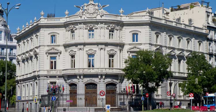 Palacio de Linares (wikimedia.org)
