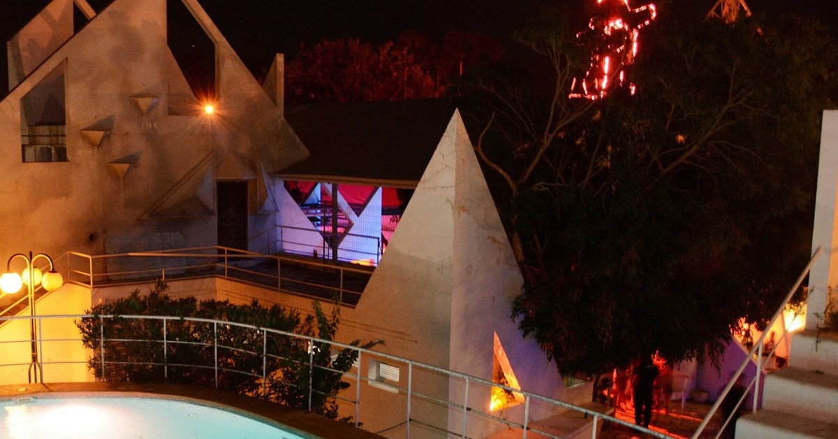 Desde la piscina. (Penélope Benidorm, Google+)