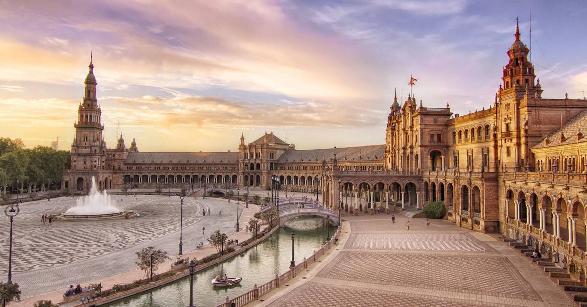Las 8 «Plazas de España» que hay alrededor del mundo