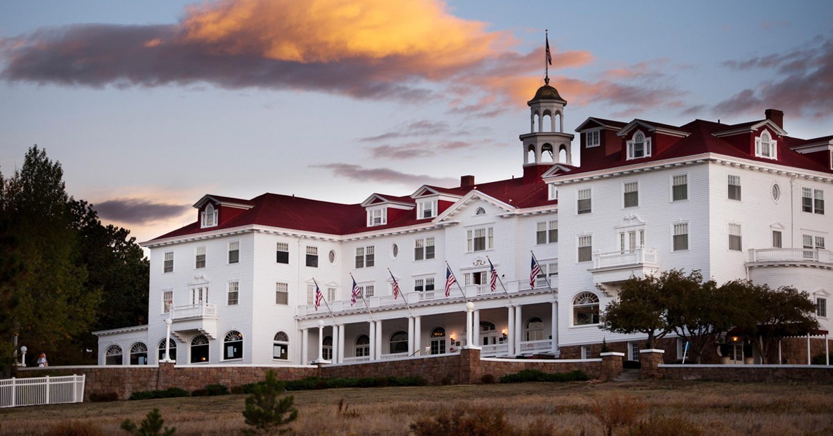 Fachada principal. Stanley Hotel (Facebook)