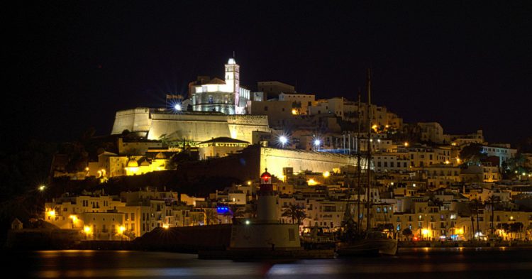 Vistas de la Dalt Vila en Ibiza (Flickr)