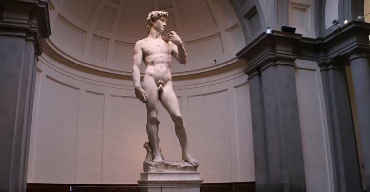 El David de Miguel Ángel, está en la Galería de la Academia, Florencia (academia.org)
