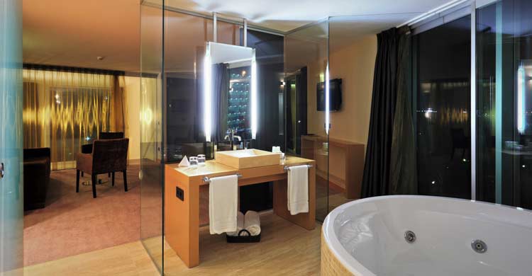 Hotel Gran Palas, en La Pineda, Tarragona (granpalashotel.com)