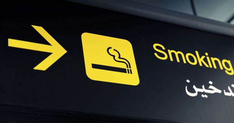 Área de fumadores (iStock)