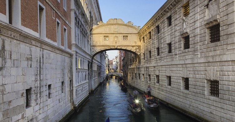 Puente de los Suspiros. Kasto80 (iStock)