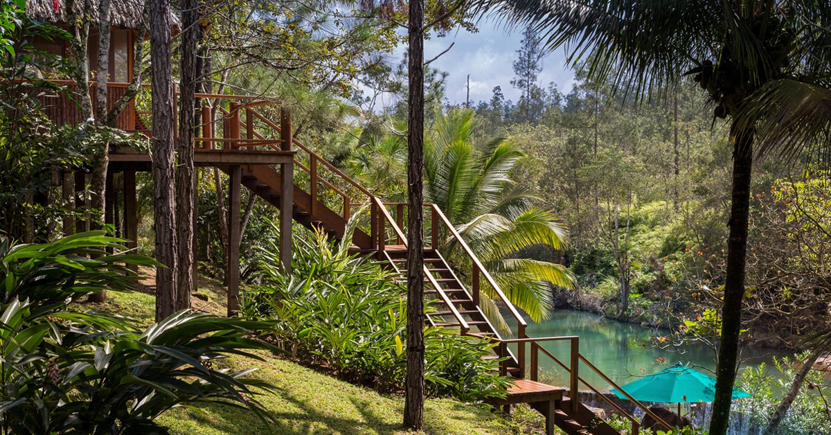 Cabaña de luna de miel (Blancaneaux Lodge, The Family Coppola Resorts)