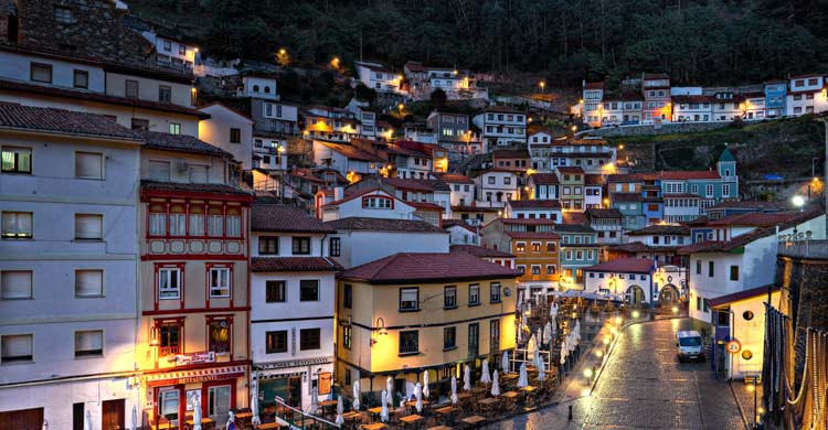 Cudillero, en Asturias (wikimedia.org)