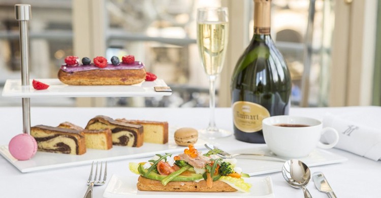 Majestic Champagne Fashion Tea (Hotel Majestic)